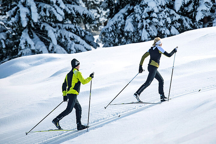 visit oslo cross country skiing